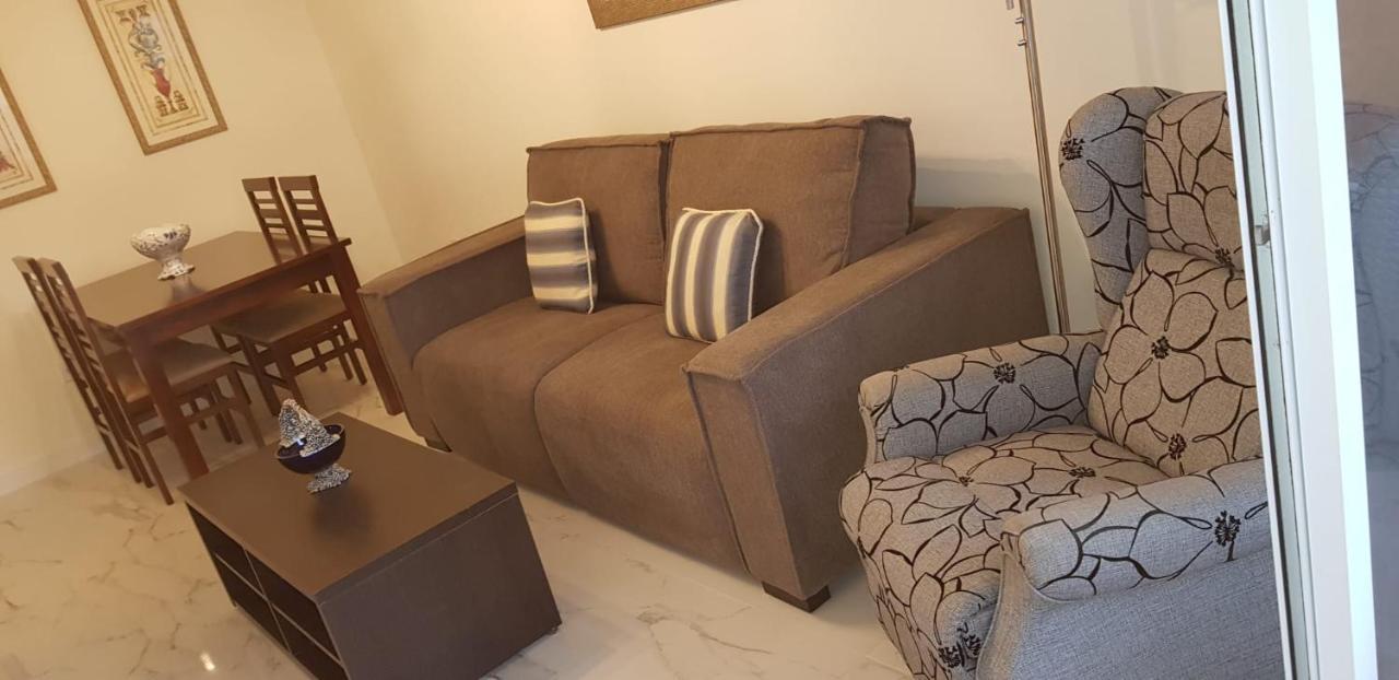 Piso 2da Linea De Playa En Appartamento